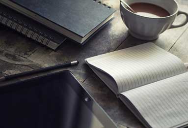 2008年NBA季后赛经典对决：马刺VS黄蜂回顾